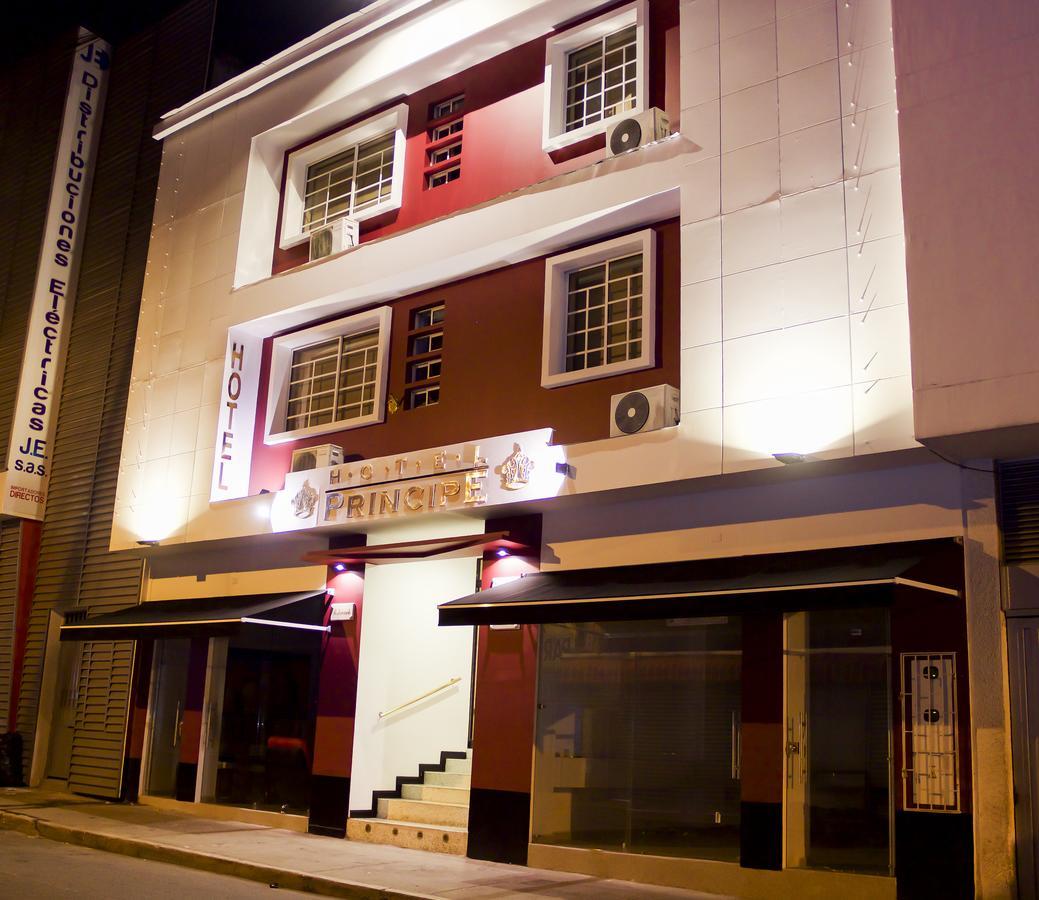 Ayenda 1502 Principe Hotel Bucaramanga Exterior photo